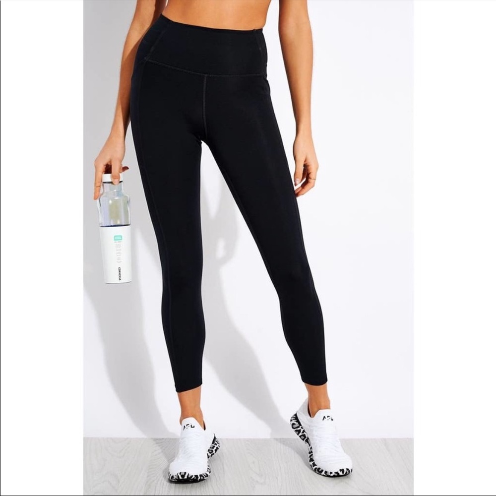 NWT GIRLFRIEND COLLECTIVE Black High-Rise Compressive Pocket Crop Legging, Sz M